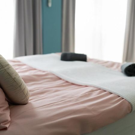 Hellowine Apartman Eger Exteriör bild