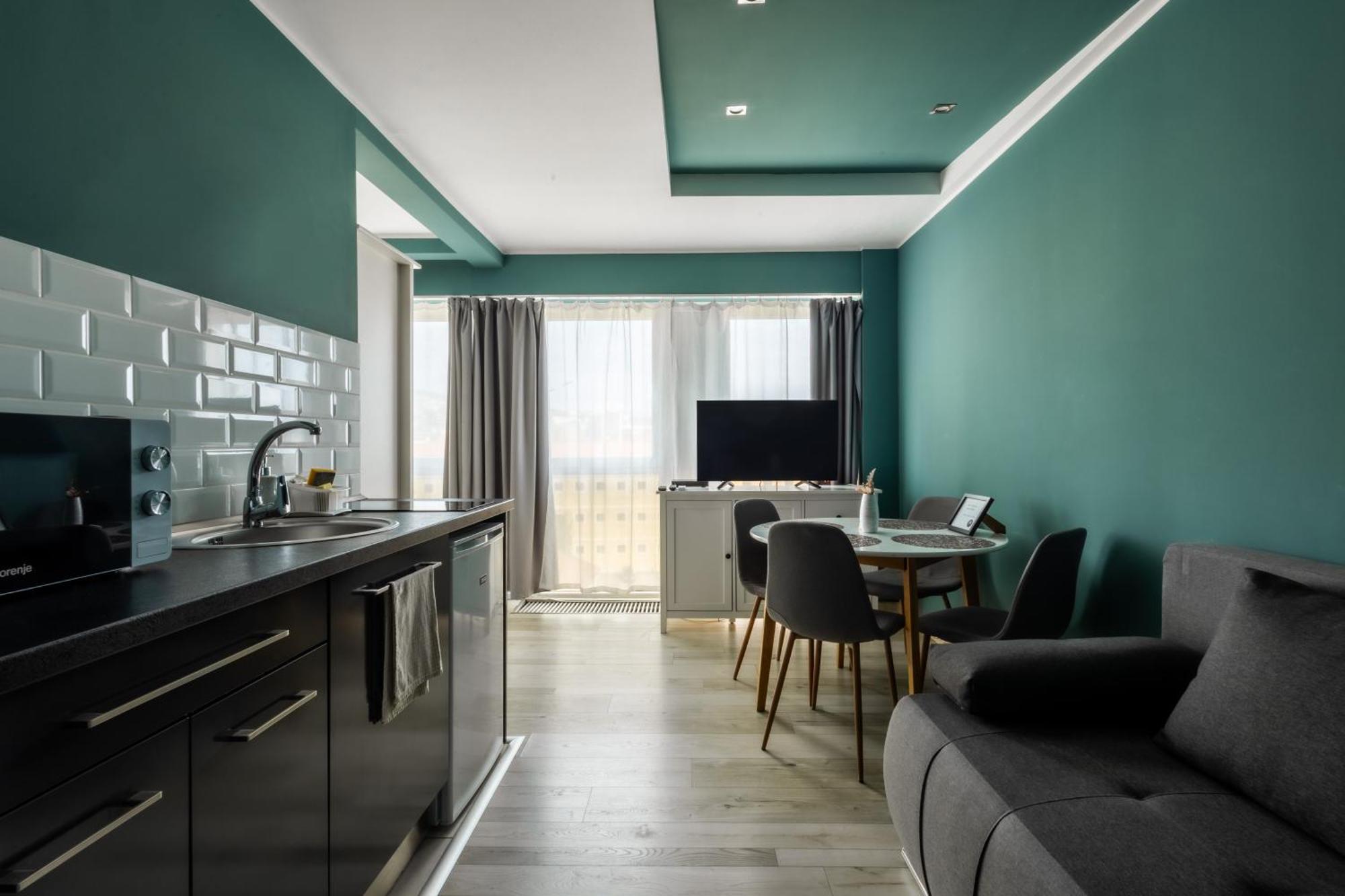 Hellowine Apartman Eger Exteriör bild