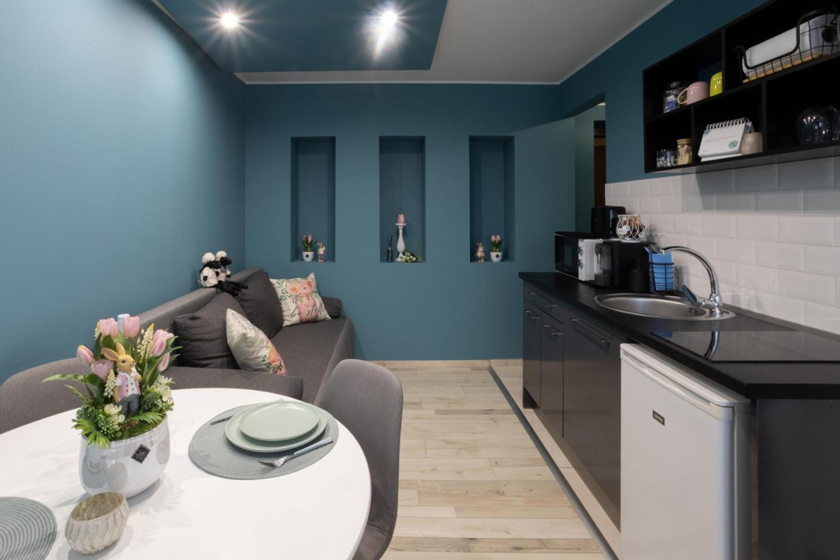 Hellowine Apartman Eger Exteriör bild